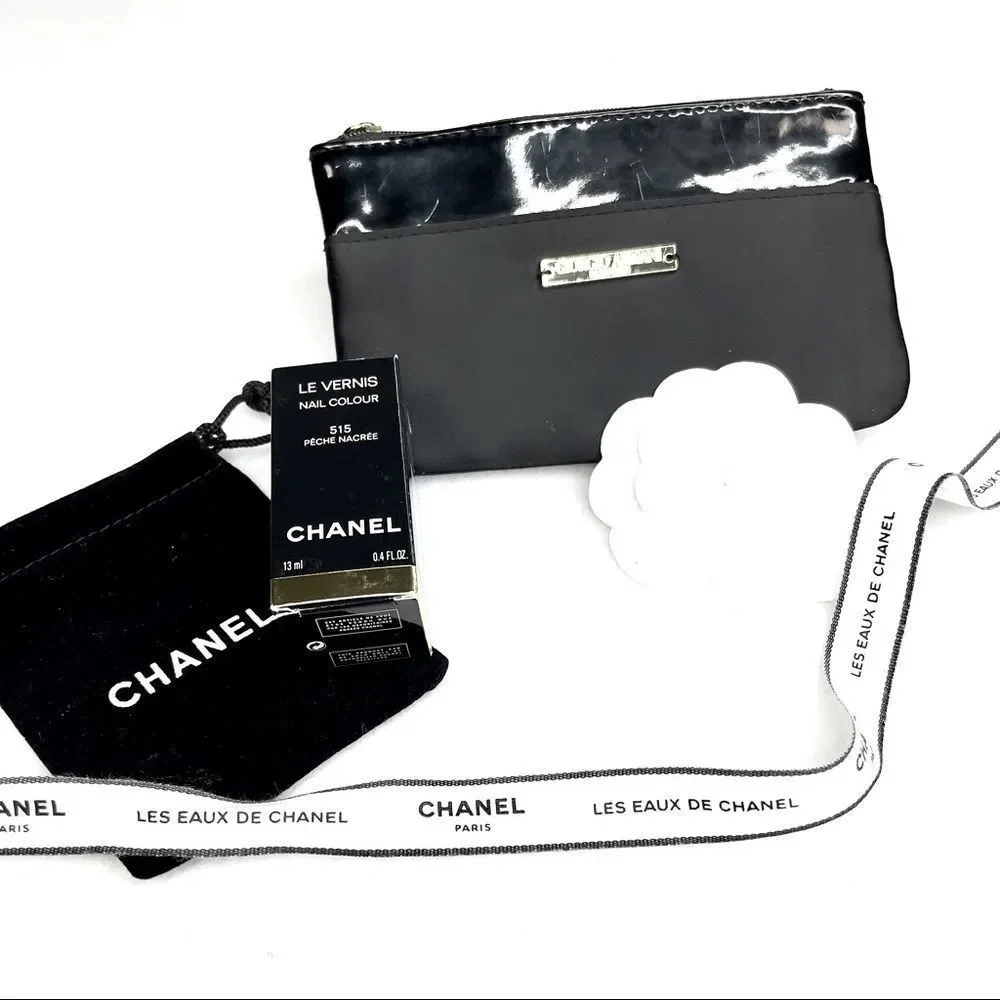 Brand New Bundle Giorgio Armani pouch & Chanel Le Vernis - Picture 3 of 14